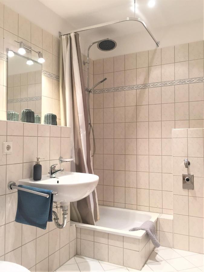 Ferienwohnung Leutzsch Am Leipziger Auenwald 外观 照片
